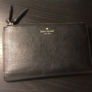 Kate Spade Black Clutch Style Wallet
